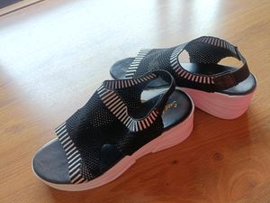 Women Black Sandals
