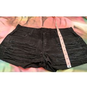 denim short For Women / Waist 30 / Hip 38 / Length