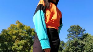 Crop Sweatshirt