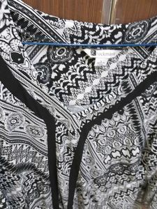 Plus Size Floral Print Top