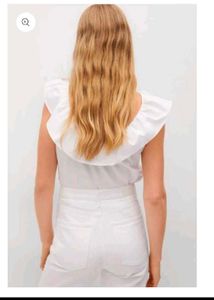 🎁Buy 1, Get 1 Free🎁 Size M/L White Top