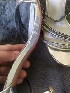 Hells (Size 37)