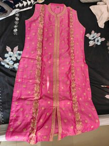 Pink Embroidered Kurta