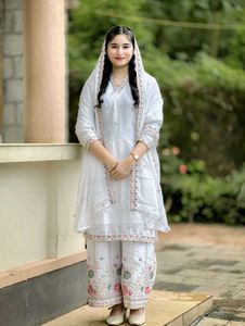 Premium Rangoli Crush Kurta Set For Women