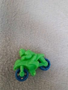 Kinder Toy Figures