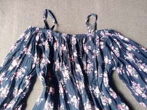 Floral Off-Shoulder Peasant Top