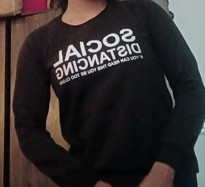 Newww Black Sweatshirt !!🖤