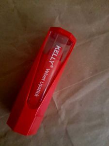 Kelly Lipstick 1 Piece Each
