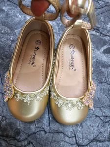 Cute Gold Ballet Flats