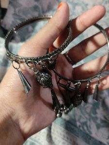 Stylish Silver Bangle Set