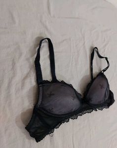 Cute-Bow design black lace bra