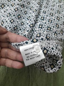 Allen Solly Top in New condition