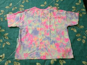 y2k fluorescent tie dye pink tshirt crop