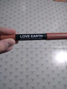 LOVE EARTH Lip Crayon Non-Transfer Lipstick