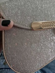 30rs Delivery Discount 🎉Golden Glitter  Purse