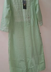 Printed Straight Kurta With Embroided Yoke