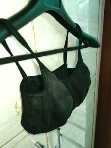 Black Sports Bra
