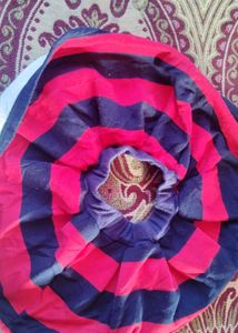 Blue🔵 And 🔴skirt