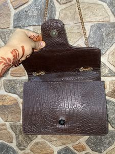 Gucci Sling Bag