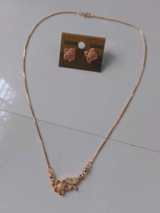 Beautiful Trendy Necklace Set
