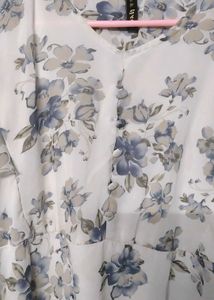 Floral Print Dress in white
