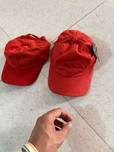 Caps