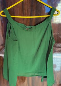 Green Off-Shoulder Bell Sleves Top