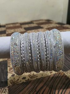 Sparkling Silver Bangles - Set