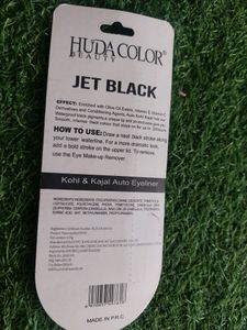 🗝〰️HUDA BEAUTY JET BLACK KAJAL
