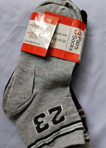 Sporty Socks - Pack of 4 Pairs 'please don't buy i