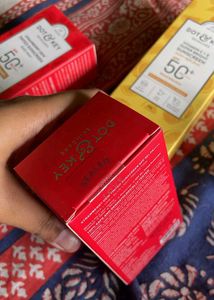 Dot &amp; Key Strawberry Sunscreen