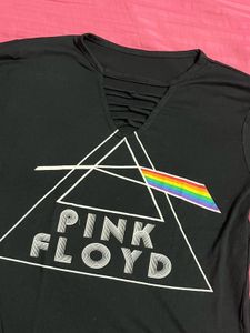 Pink Floyd Graphic Tee