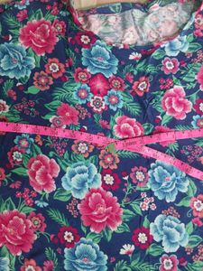 Elegant Floral Cotton Top