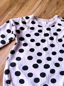 H&amp;M Cute Polka Dot t shirt