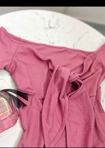 PINK FRONT BOW TOP 💕