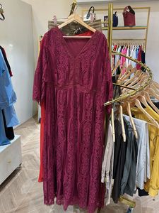Plus Size Burgundy Lace Party Dress