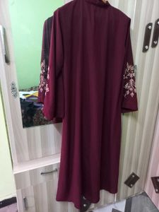 Maroon Abaya