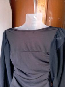 Chic Black &amp; Lace Top