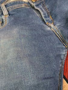 Classic Blue Denim Jeans (Slim Fit)