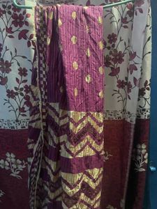 Purple &amp; Gold Embellished Dupatta