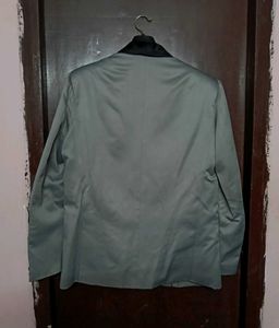 Stylish 3 Piece Grey Suit &amp; Blazer