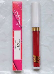 Myglamm Liquid Matte Lipstick In Shade Hot Tottie