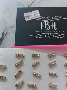 Sparkling Gold-tone Nose Pins
