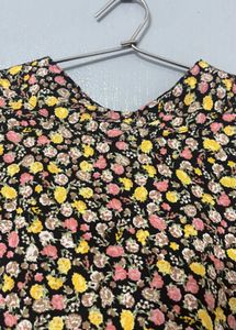 Floral Print Tie Sleeve Top