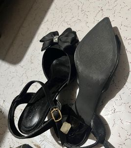 Black Bow Heels
