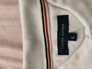 Tommy Hilfiger White T-shirt Like New