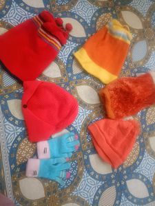 Combo Of 5 Winter Caps &amp; Gloves Pair For 2-4 Years
