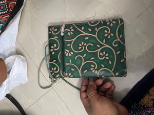 Both Are Mobile Sling