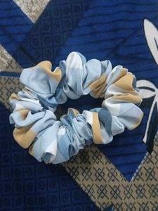 Checked Hair Scrunchie