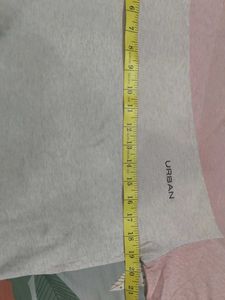 Blackberry&#39;s Urban T-Shirt
